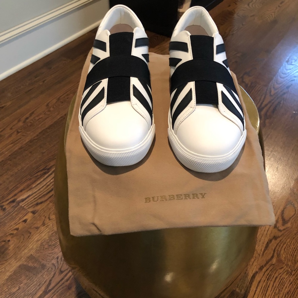 Burberry  Brit Flag Leather Sneakers